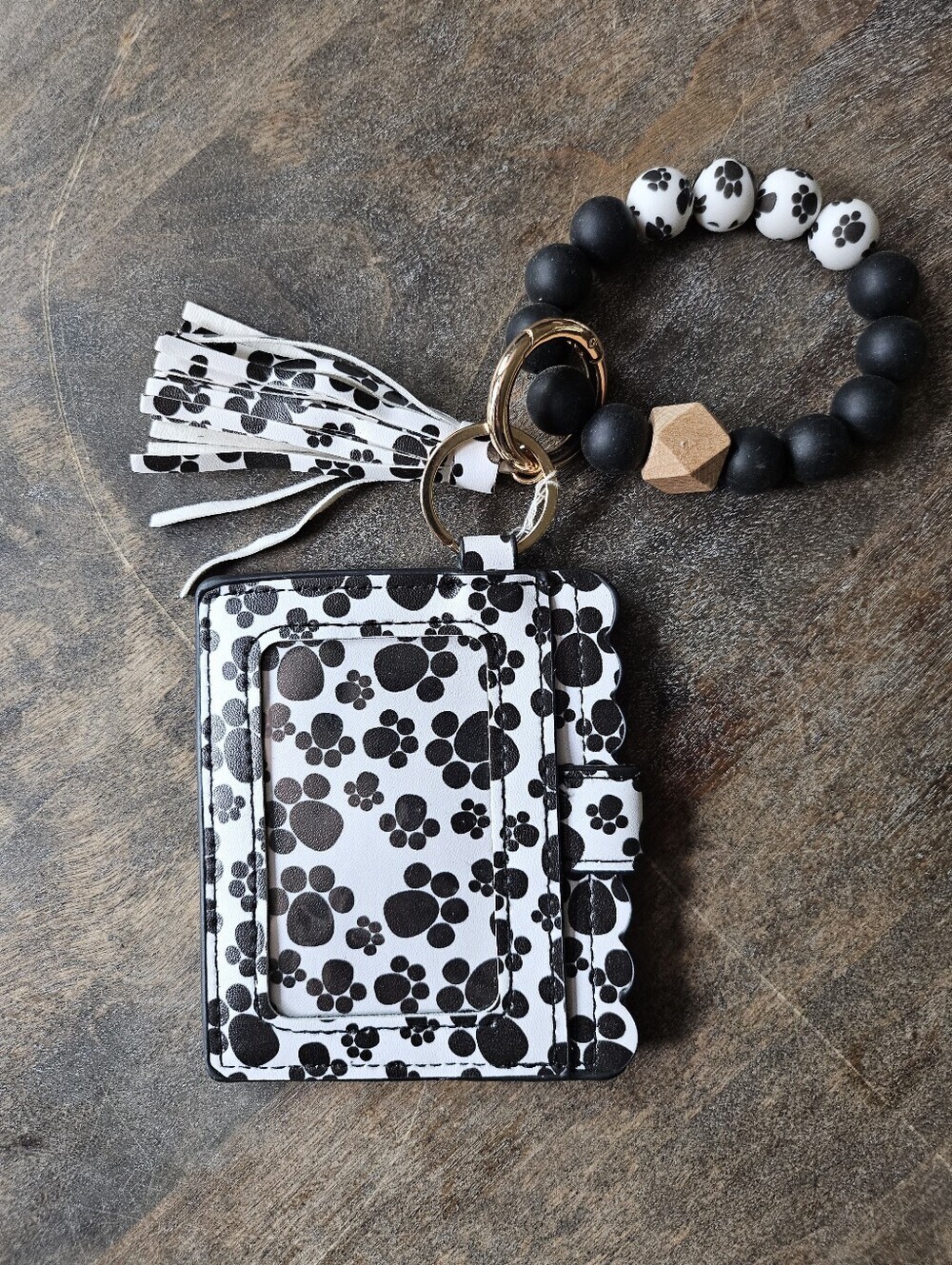 NWT Black And White Paw/Cow Print Wristlet Wallet With Rubber Beaded Bracelet